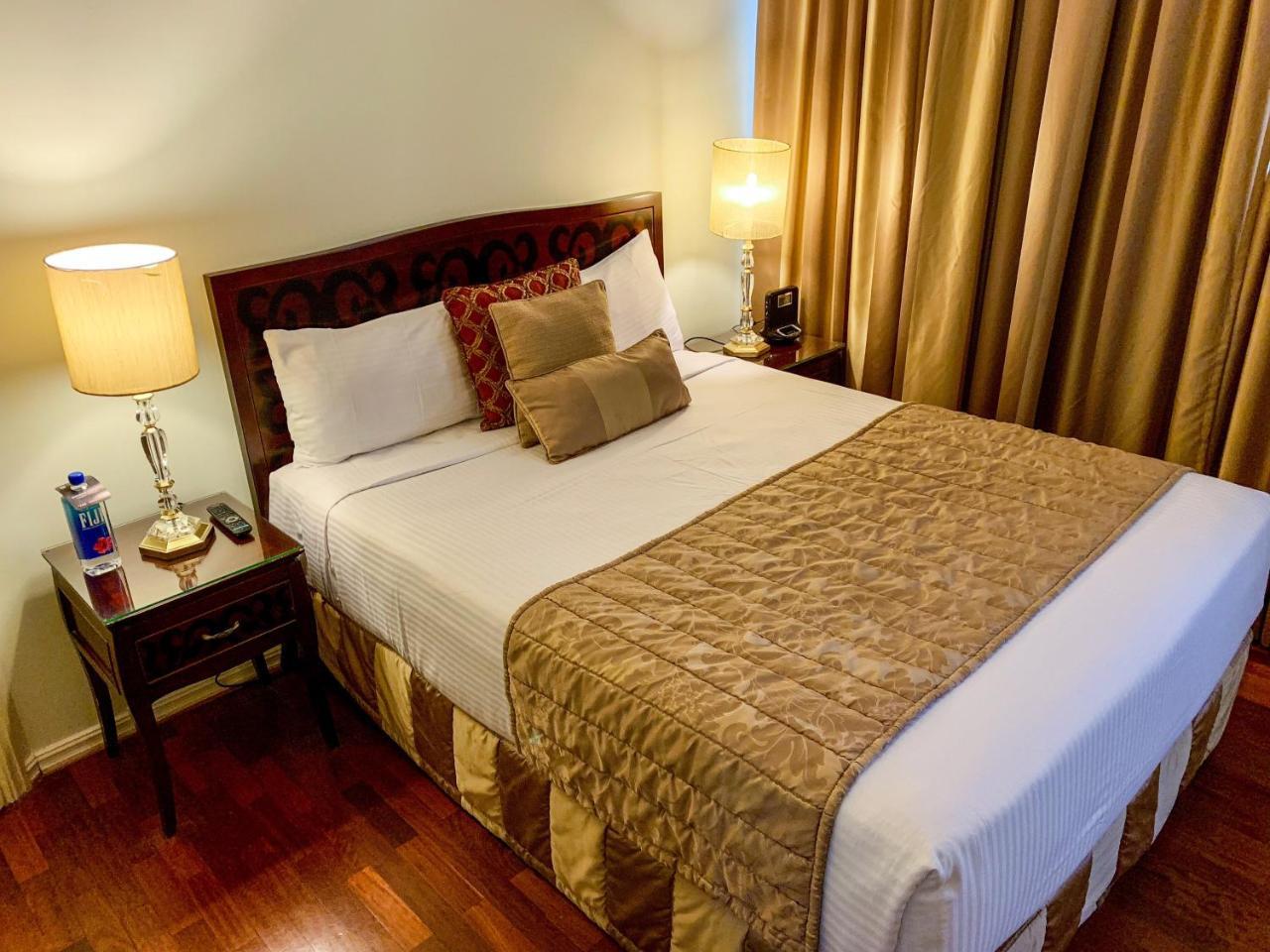 Royal Albert Hotel Brisbane Buitenkant foto