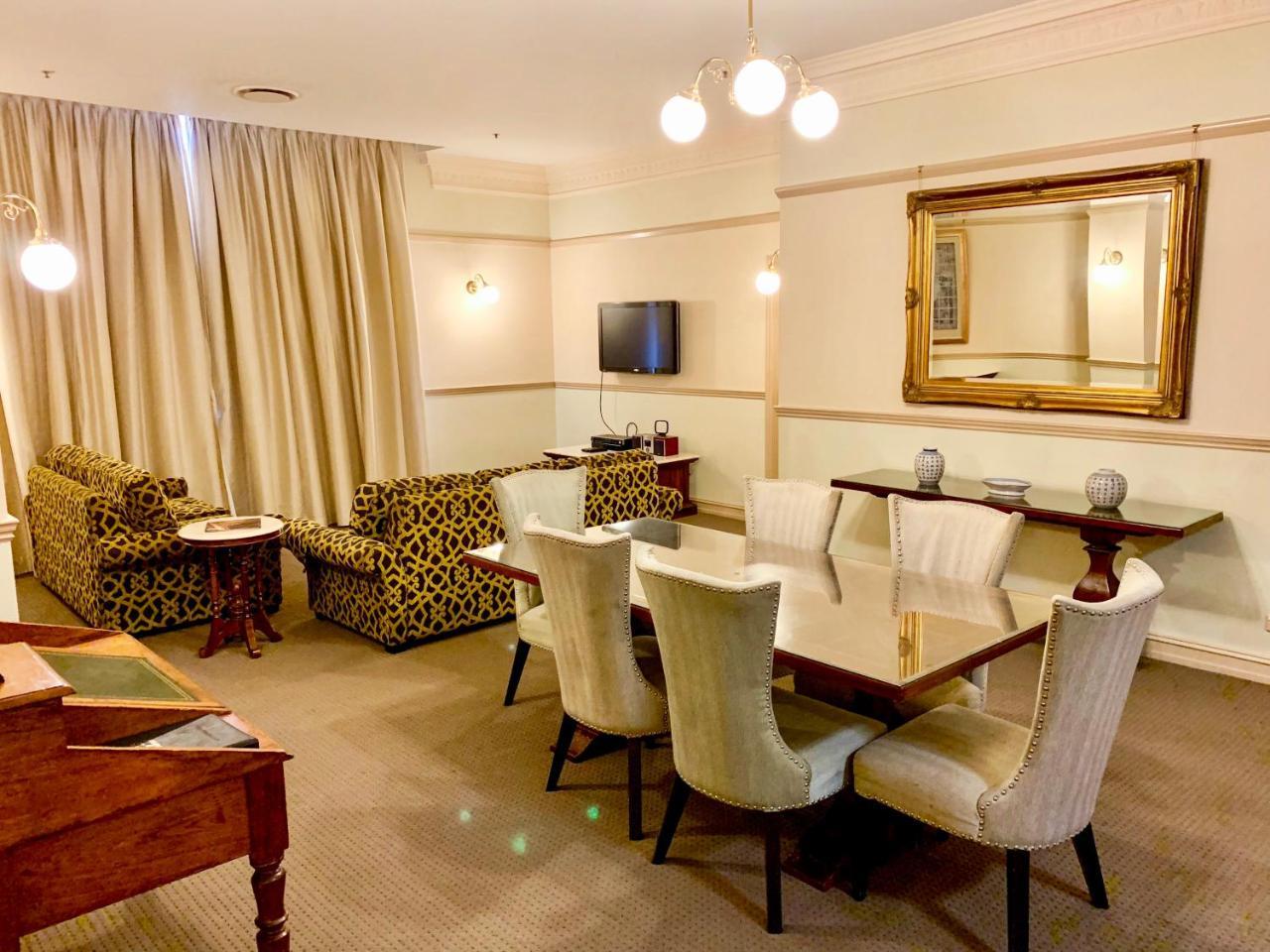 Royal Albert Hotel Brisbane Buitenkant foto